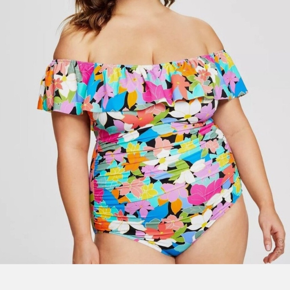 Swim Solutions Womenโs Plus Multi-Color Off Shoulder One Piece Swimsuit 22W